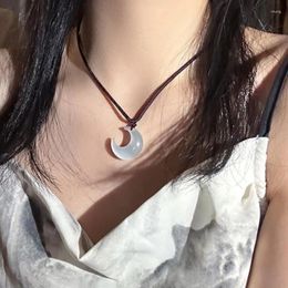 Pendant Necklaces Simple Crystal Crescent Moon Necklace Black Rope Collar Clavicle Chain Adjustable Choker Party Jewellery