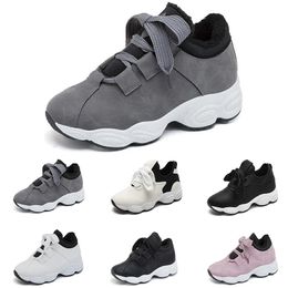men running shoes breathable comfortable wolf deep grey pink teal triple black white red yellow green brown mens sports sneakers GAI-124