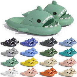 Free Shipping Designer shark slides sandal slipper sliders for men women sandals slide pantoufle mules mens slippers trainers flip flops sandles color43