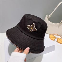 Designers Women Bucket Hat Men Luxury Sun Prevent Hats Letter Bucket Hats For Woman Man Fashion Brand Sun Hat Campaniform Caps Summer Beach Sunbonnet Casquette