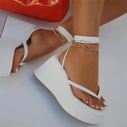 Womens Sandals Metal Chain Ankle Strap Platform Wedge FlipFlops Simple Comfortable Softsoled Flat Shoes Femme 240228