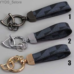 Keychains Lanyards Keychains Lanyards leather designer keyring womens Keyring Zinc Alloy Letter Black White Metal Small accessories 722m# 240303