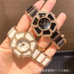 38% OFF watch Watch Xiangjia Fashion Flower Shaped Diamond Disc Quartz Steel Band Womens