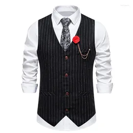 Men's Vests Arrival Retro Tweed Vest Fashion Striped Dress Suit Male Casual Vintage Gentleman Waistcoat Chain Accessories