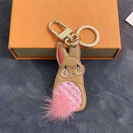 Key Rings Keychains Lanyards Designer Keychain Rabbit Cartoon Animal Panda Plush Cute Ladies Bag Men Car Key Leather Letter Pattern Creative Accessory 240303