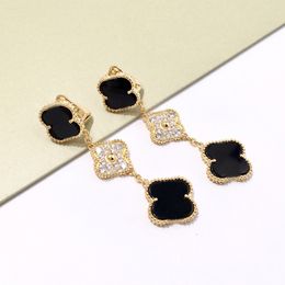 Designer Van Clover Stud Four Leaf Flower Internet celebrity Fashion Women Jewellery Gold Earrings Woman Luxury High Quality Accessories For dinner Party Earing 66