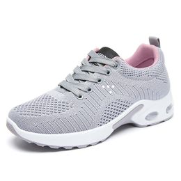 GAI Running shoe designer women's running shoes men's flat black and white 06500352