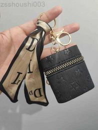 Creativity Presbyopia Car Keychain Coin Purse Pendant Charm Jewellery Keyring Fashion PU Leather Flower Grid Designer Metal Key ChainE46V