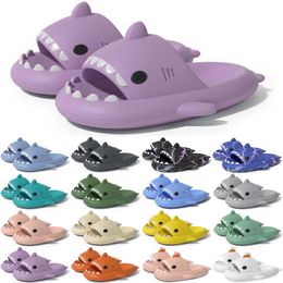 Free Shipping Designer shark slides sandal slipper sliders for men women GAI sandals pantoufle mules men women slippers trainers flip flops sandles color51