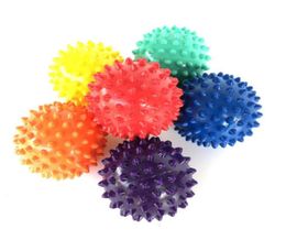 100Pcs Spiky Point Massage Ball Trigger Roller Reflexology Stress Relief for Palm Foot Arm Neck Back Full Body Massager ball7885489