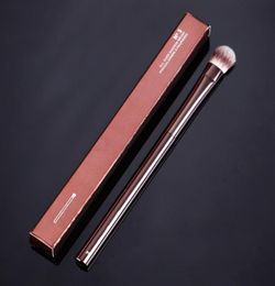 HG ALL OVER SHADOW BRUSH No3 Metal darkbronze Handle Base Eyeshadow MAKEUP Cosmetics Blend Brush Tool6519086