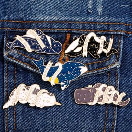 Brooches Adorable Whale Fish Animal Enamel Pins Collecting Backpack Hat Bag Decorate Badges Boutique Medal Gift