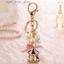 Keychains Keychains Keychains Cute Keychain Pearl String Carousel Key Jewellery Gift Accessories Llaveros Para Mujer Drop Ship Miri22 240303