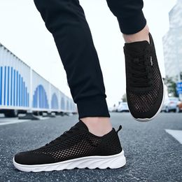 Newest Men Women Mesh Running Shoes Soft Breathable Comfort Black White Grey Reds Navy Blue Mens Trainers Sports Sneakers GAI