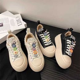 Sports 2024 Zhao Lusis same tweed DIY smiling face increased floral canvas fashionable board thick soled casual shoes