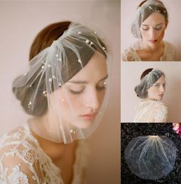 Handmade WhiteIvory Tulle Birdcage Veils for Brides Beaded Short Bridal Wedding Veil with Comb 2019 Cheap Bridal Accesso9653454