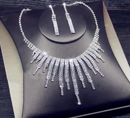 2020 Elegant Silver Plated Rhinestone Bridal Necklace Earrings Jewelry Set Cheap Accessories for Bride Bridesmaid Prom Evening Wed5914028