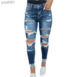 Women's Jeans Fashion Women Inside Splicing Checkered Fabric Jeans Vintage Broken Holes Pencil Trousers Casual Commuter Hip-lifting Pants 240304