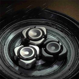 Beyblades Metal Fusion Stainless steel Titanium alloy Three Leaves Fingertip Gyro Fidget Slider Decompression Toy EDC Black Technology Gift L240304