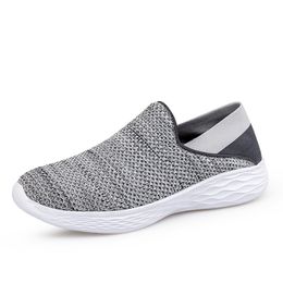 Free Shipping Men Women loafers Running Shoes Soft Comfort Black White Beige Grey Red Purple Blue Yellow Mens Trainers Slip-On Sneakers GAI size 39-44