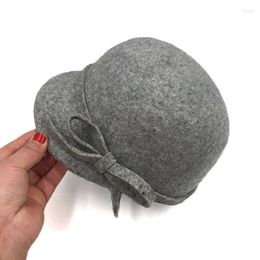 Berets Black Hats For Women Wool Felt Cap England Retro Equestrian Knight Hat Duckbill Short Brim Fashion Grey Fedora