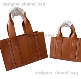 Totes luxurys designer tote large soft leather shoulder bags high quality women men handbag fashion woody linen beach bag large Medium small size handbags T240304