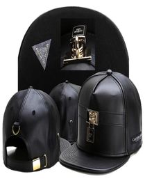 New Arrival Snapback Black Caps Fashion Adjustable Sport Hats for Man Woman TOP Leather Baseba Cap Metal lock 6141634