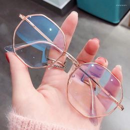 Sunglasses Women Polygon Frame Tansparent Glasses Trend Ultra-Light Anti-blue Light Flat Mirror Computer Eyeglasses 2024