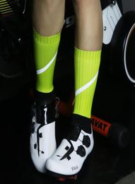 Cycling Socks For Bike High Reflective Outdoor Sports Socks For Mountain Bike Bicycle Cycling Racing2696990