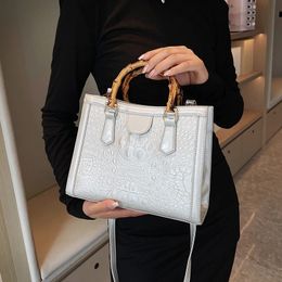 Top Brand Shoulder Bags for Women Bamboo Handle Handbag Luxury Hand Bag Designer Purses Crossbody Tote Cute Satchel 240226