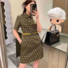 Basic Casual Dresses Designer New Casual Dresses Classic Waist Tucked Lapel Short-Sleeved Dress Fashion Full Print F Letter Slim Jacquard Belt Dress 240304