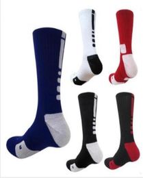 USA Professional Elite Basketball Socks Long Knee Athletic Sport Socks Men Fashion Compression Thermal Winter Socks wholes3331610