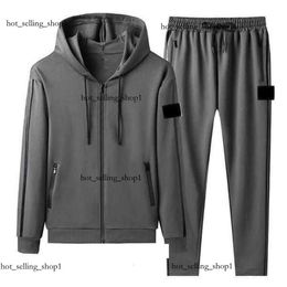 Italy Designer Stones Island Men's Hoodies Sweatshirts Cp Companys Jacket Fashion Men Tracksuits Spring and Sports Suit Popular in Europe Stones Islande Pants 124