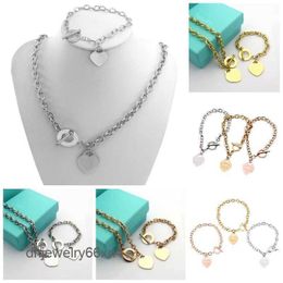 2024 Luxury Designer 925 Silver Love Necklace Bracelet Set 18K Gold Plated Wedding Statement Jewelry Heart Pendant Necklaces Bangle Sets 2 in 1 Womens Gift NUL6