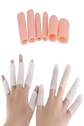 10setslot Finger Caps Silicone Fingers Protectors Gel Finger Sleeves Finger Tubes Cushion and Reduce Pain from Corns Blisters1775283