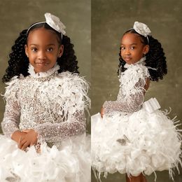 White Flower Girl Dresses For Wedding Tiered Skirts 3D Appliqued Ball Gown Little Girls Pageant Dress Beading First Communion Gowns