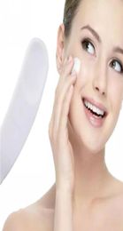 Disposable Makeup Mask White Plastic Spoon Mini Cosmetic Spatula Scoop Makeup Tools 250 pcs a lot2320780
