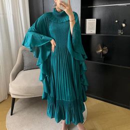 Casual Dresses Miyake Pleated Lace Dress Women 2024 Spring Elegant Temperament Ageing Ruffled Sleeve Mid-length Skirt Clothing