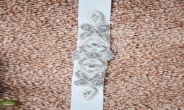 Crystal Wedding Belt Rhinestone Beaded Pearl Wedding Dress Sashes Belt White Beige High Quality Cheap Elegant Bridal Belt Sash8070352