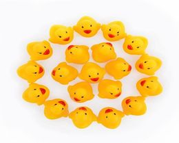 Baby Bath Water Duck toys Mini Floating Yellow Rubber Ducks with Sound Children Shower Swimming Beach Play Toy 119 Z25211577