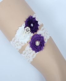 Vintage Bridal Garters Prom Garter Bridal Wedding Garter 2 Piece set Purple Lace Rhinestones Pearls Crystals In Stock Cheap Plus S7416516