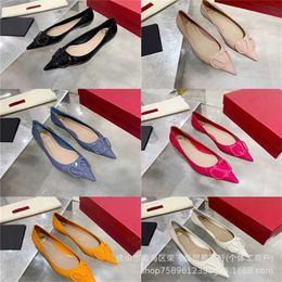 Sports shoes 2024 New VT Home Pointed Flat Candy Color Lacquer Leather Commuter Light Mouth Style Versatile Single Shoes