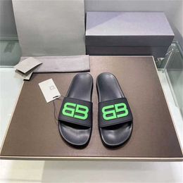 Sports shoes 2024 Bs Paris Summer New Couple Women Wear Indoor Alphabet Beach Slippers Outside