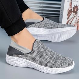 Free Shipping Men Women loafers Running Shoes Soft Comfort Black White Beige Grey Red Purple Blue Green Mens Trainers Slip-On Sneakers GAI color38