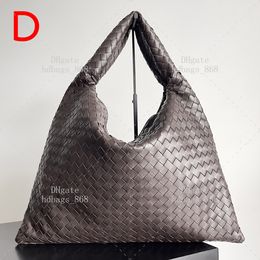 Totes 10A Shoulder bag Calfskin Made Mirror 1:1 quality Designer Luxury bags Fashion Shopping bag Handbag Underarm bag Woman Bag Large Hop With Gift box set WB82V