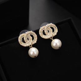 2022 New fashion Charm Earrings aretes orecchini Alphabet Pearl Brand Designer Earrings for women party wedding Anniversary gift j2696