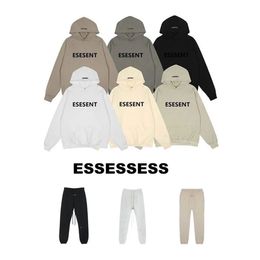 Designer Hoodies for Men EssentialShoodie 1977 Hoodie Ess Essenssices Essentialsweatshirts Mens Womens Fashion Fashion Casual Casual Self Cotton Cotton Pullover a maniche lunghe