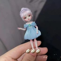 BJD 7CM Dollkläder docktillbehör Mini Dockor Kawaii Barn Toys Dollhouse Custom Doll Clothes 240301