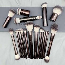 Makeup Brushes Brocha Hourglass Full Set Of Brush Blush Powder Foundation Contour Eye Shadow Concealer EyeLiner Smud