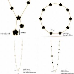 selling natural gemstone Four-leaf Clover/Five-leaf Flower necklace Simple white shell sweater chain for women party Jewellery 240228